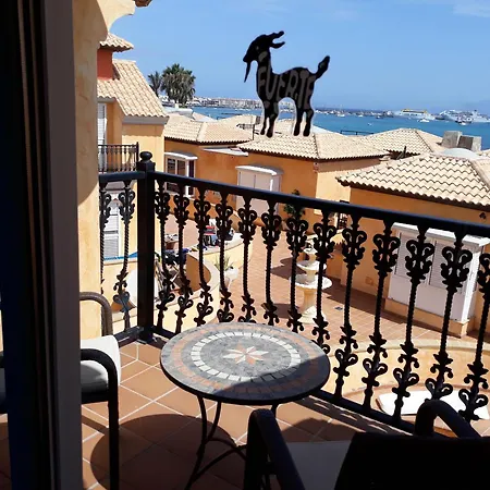 Seahaus Fuerte Dom wakacyjny *